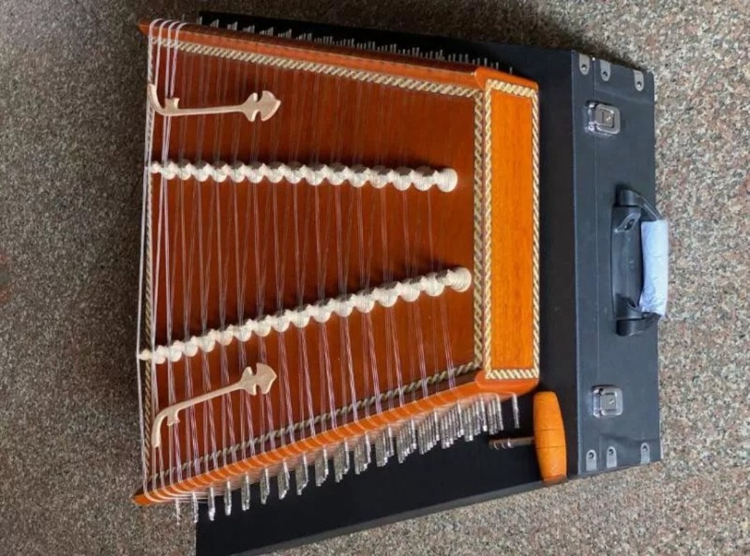 Diimpor dari India, dulcimer I - Musical Instrument Of India ulasan dan harga